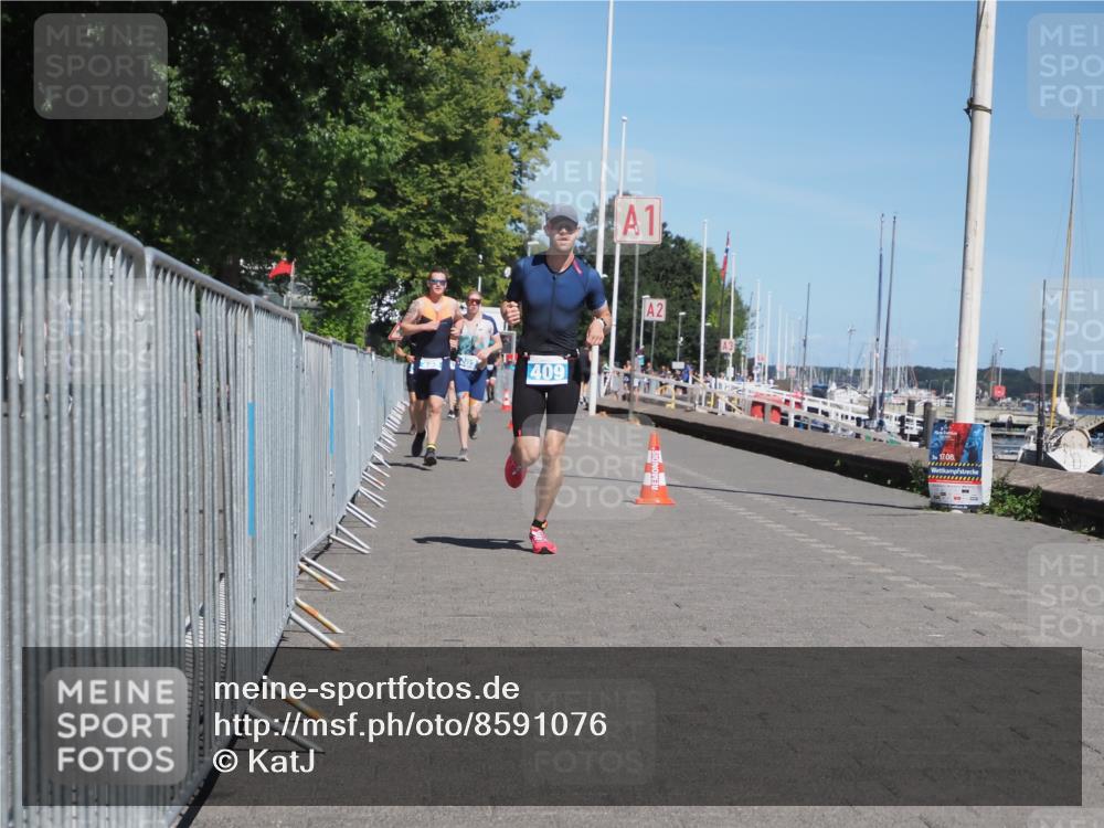 17.08.2025 - KN Förde Triathlon 2025 KatJ http://msf.ph/oto/8591076 17.08.2025 13:37:00 Laufen 402, 409, 483 meine-sportfotos.de