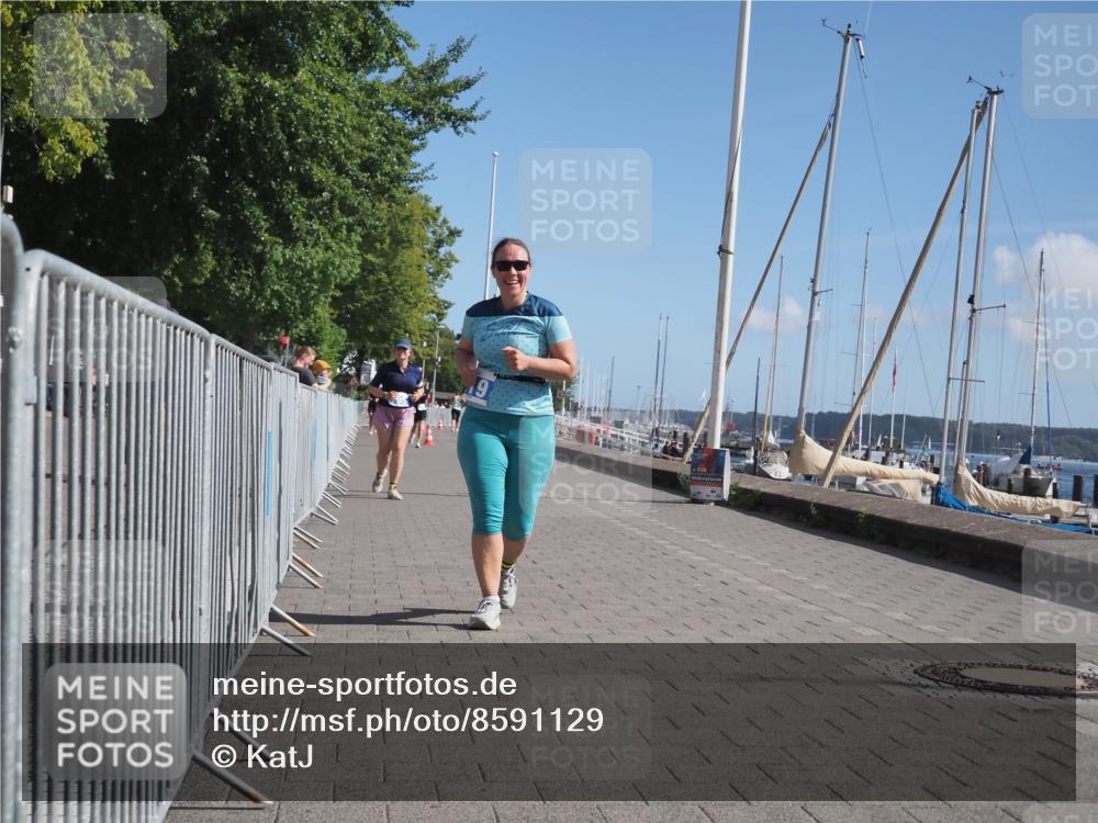 17.08.2025 - KN Förde Triathlon 2025 KatJ http://msf.ph/oto/8591129 17.08.2025 10:47:48 Laufen 195, 219 meine-sportfotos.de
