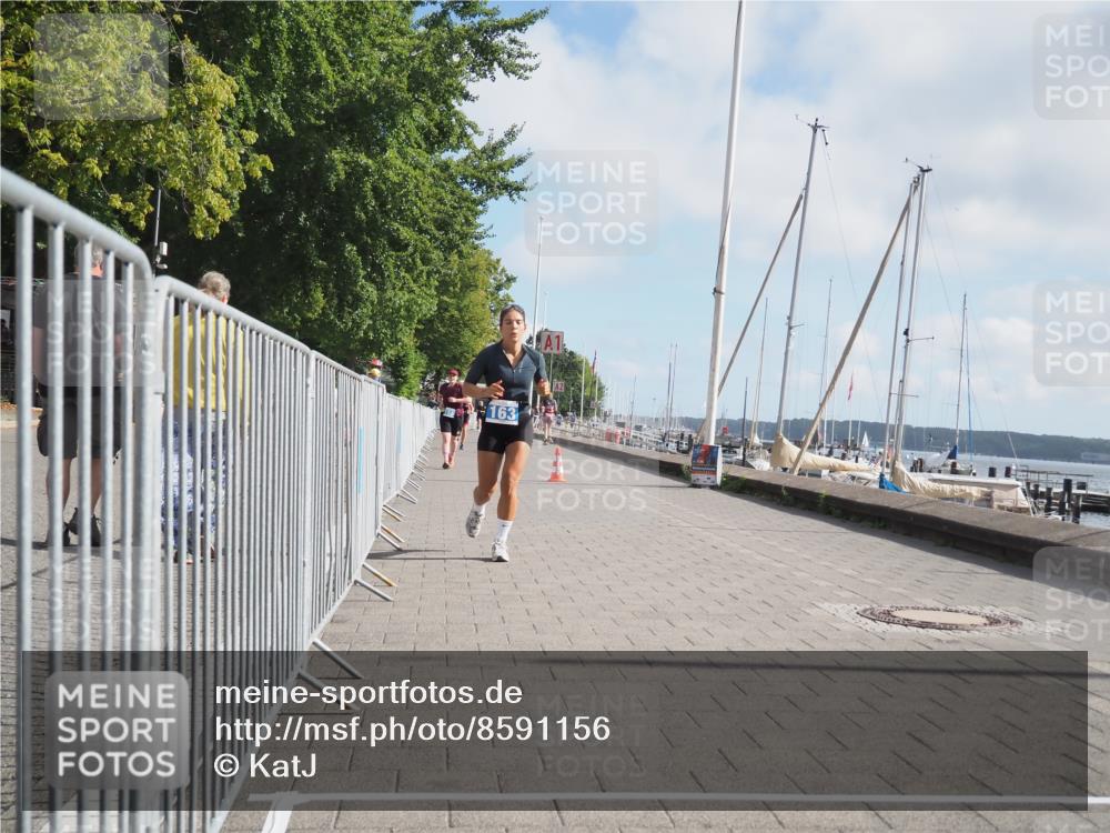 17.08.2025 - KN Förde Triathlon 2025 KatJ http://msf.ph/oto/8591156 17.08.2025 10:18:28 Laufen 155, 163, 174 meine-sportfotos.de