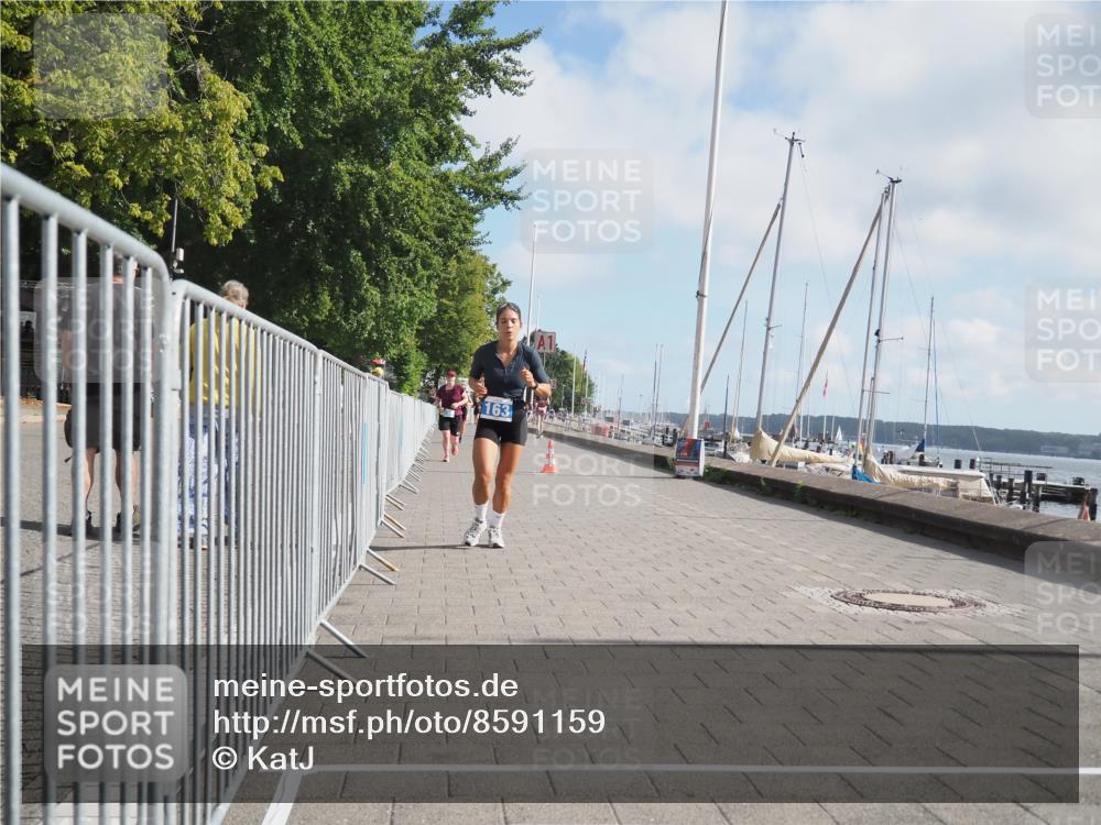 17.08.2025 - KN Förde Triathlon 2025 KatJ http://msf.ph/oto/8591159 17.08.2025 10:18:28 Laufen 155, 163, 174 meine-sportfotos.de