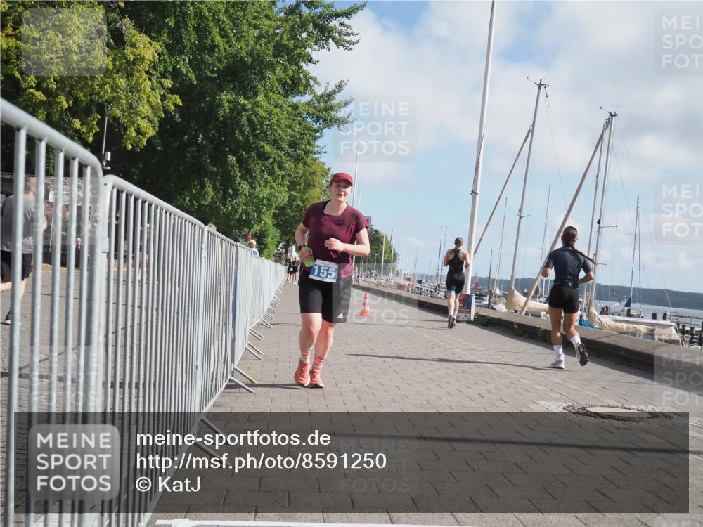 17.08.2025 - KN Förde Triathlon 2025 KatJ http://msf.ph/oto/8591250 17.08.2025 10:18:35 Laufen 155, 237 meine-sportfotos.de