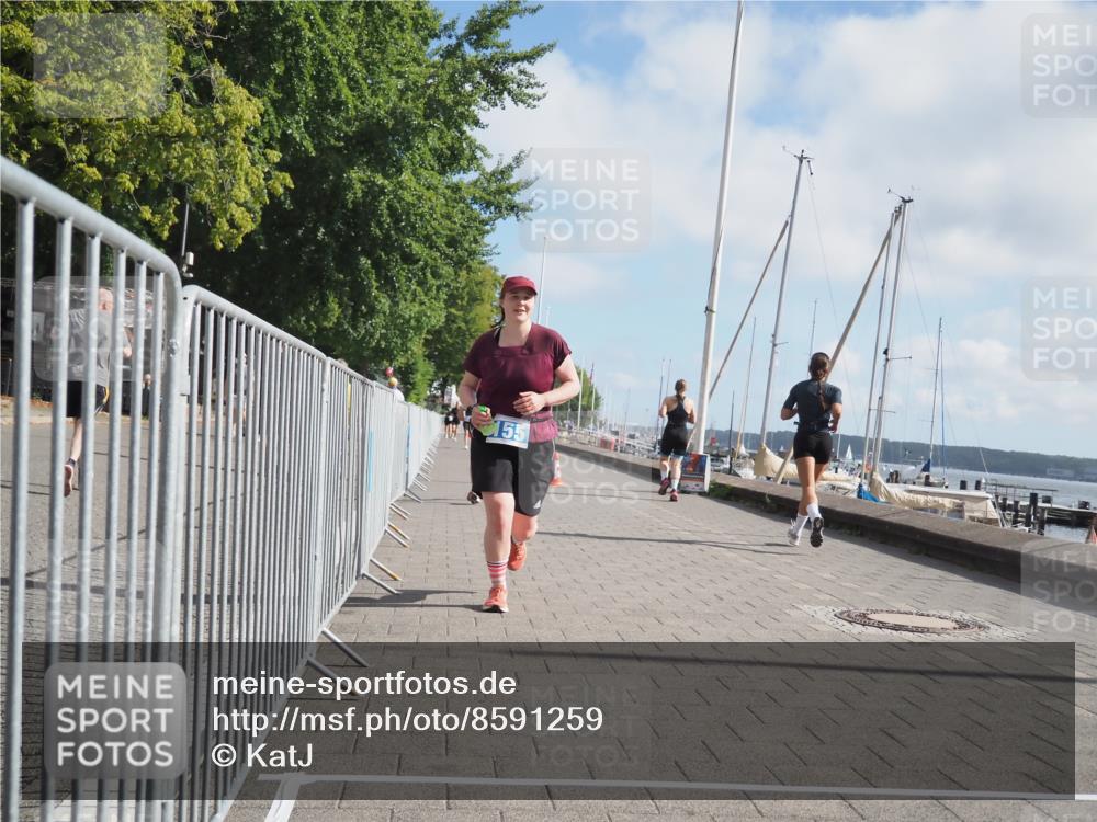 17.08.2025 - KN Förde Triathlon 2025 KatJ http://msf.ph/oto/8591259 17.08.2025 10:18:35 Laufen 155, 237 meine-sportfotos.de