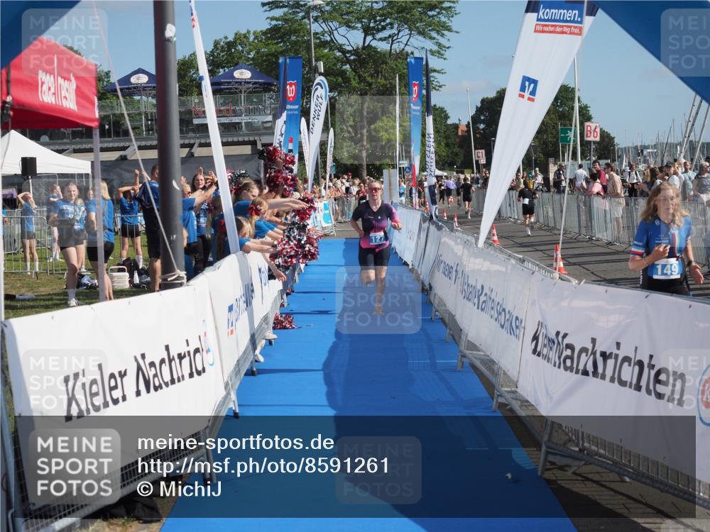 17.08.2025 - KN Förde Triathlon 2025 MichiJ http://msf.ph/oto/8591261 17.08.2025 10:33:22 Laufen 127 meine-sportfotos.de
