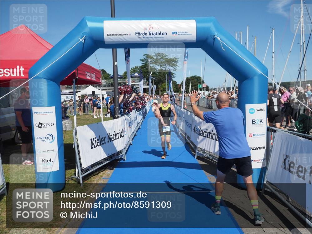 17.08.2025 - KN Förde Triathlon 2025 MichiJ http://msf.ph/oto/8591309 17.08.2025 13:51:00 Laufen 493 meine-sportfotos.de