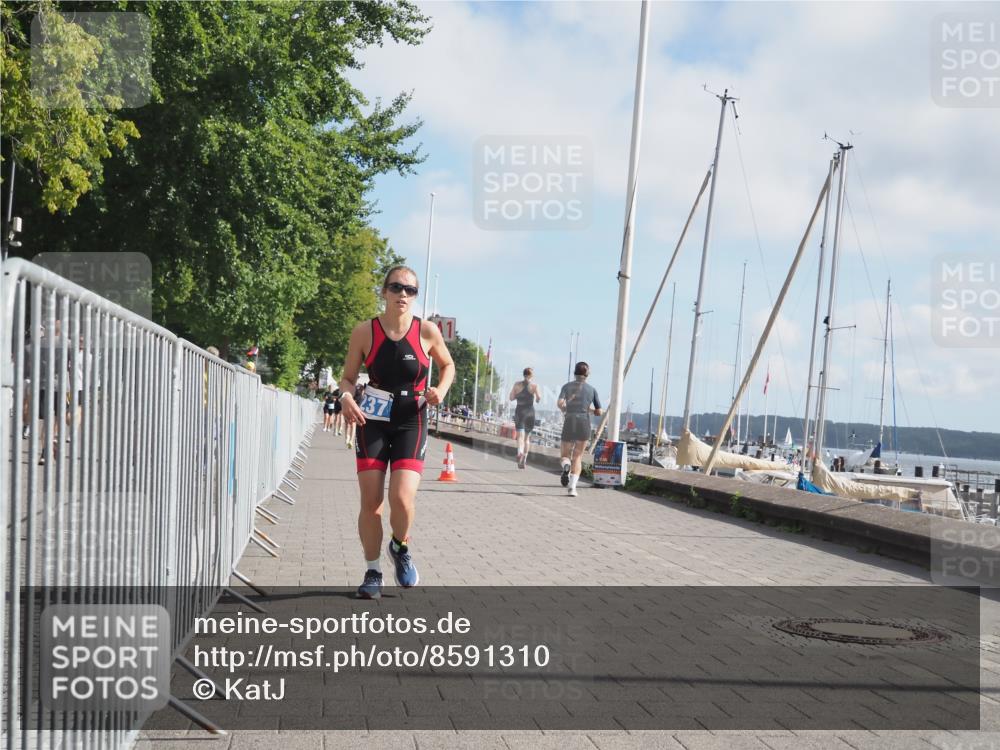 17.08.2025 - KN Förde Triathlon 2025 KatJ http://msf.ph/oto/8591310 17.08.2025 10:18:37 Laufen 155, 237 meine-sportfotos.de