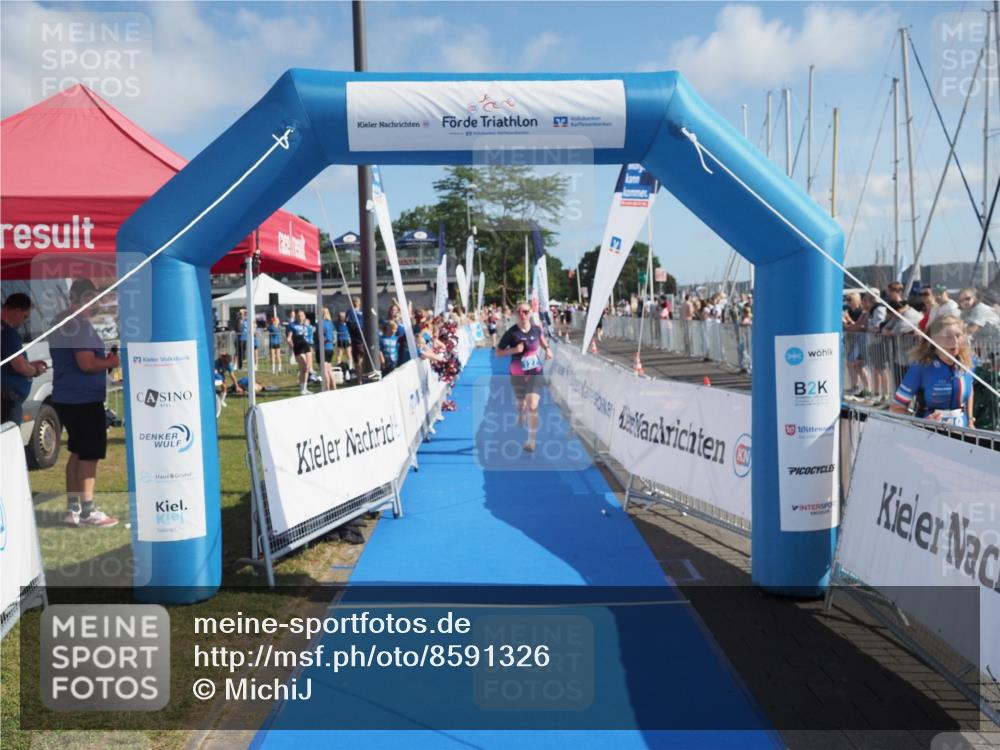 17.08.2025 - KN Förde Triathlon 2025 MichiJ http://msf.ph/oto/8591326 17.08.2025 10:33:24 Laufen 127 meine-sportfotos.de
