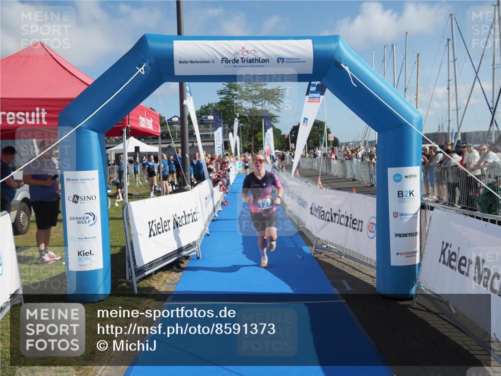17.08.2025 - KN Förde Triathlon 2025 MichiJ http://msf.ph/oto/8591373 17.08.2025 10:33:25 Laufen 127 meine-sportfotos.de