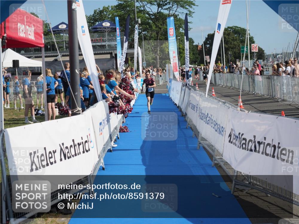 17.08.2025 - KN Förde Triathlon 2025 MichiJ http://msf.ph/oto/8591379 17.08.2025 10:33:28 Laufen 127, 143 meine-sportfotos.de
