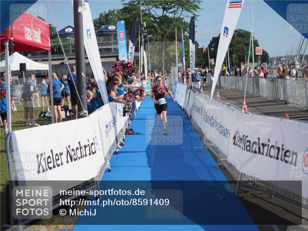 17.08.2025 - KN Förde Triathlon 2025 MichiJ http://msf.ph/oto/8591409 17.08.2025 10:33:30 Laufen 127, 143 meine-sportfotos.de