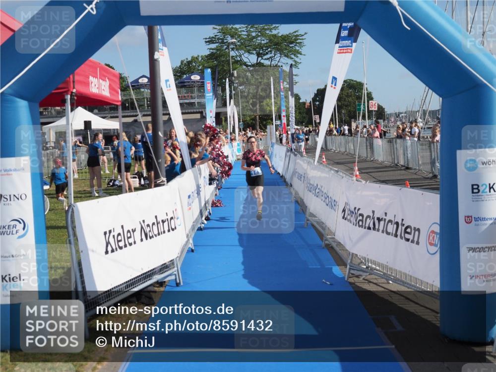 17.08.2025 - KN Förde Triathlon 2025 MichiJ http://msf.ph/oto/8591432 17.08.2025 10:33:30 Laufen 127, 143 meine-sportfotos.de