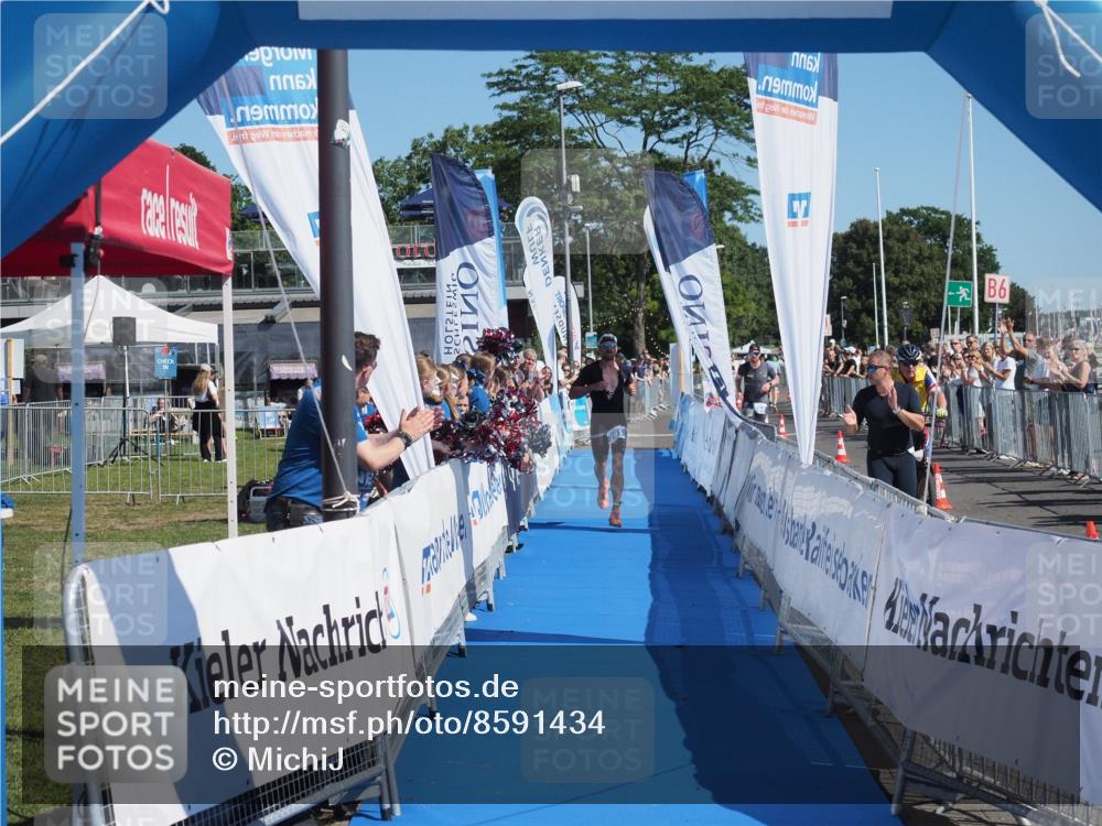 17.08.2025 - KN Förde Triathlon 2025 MichiJ http://msf.ph/oto/8591434 17.08.2025 11:51:43 Laufen 261 meine-sportfotos.de