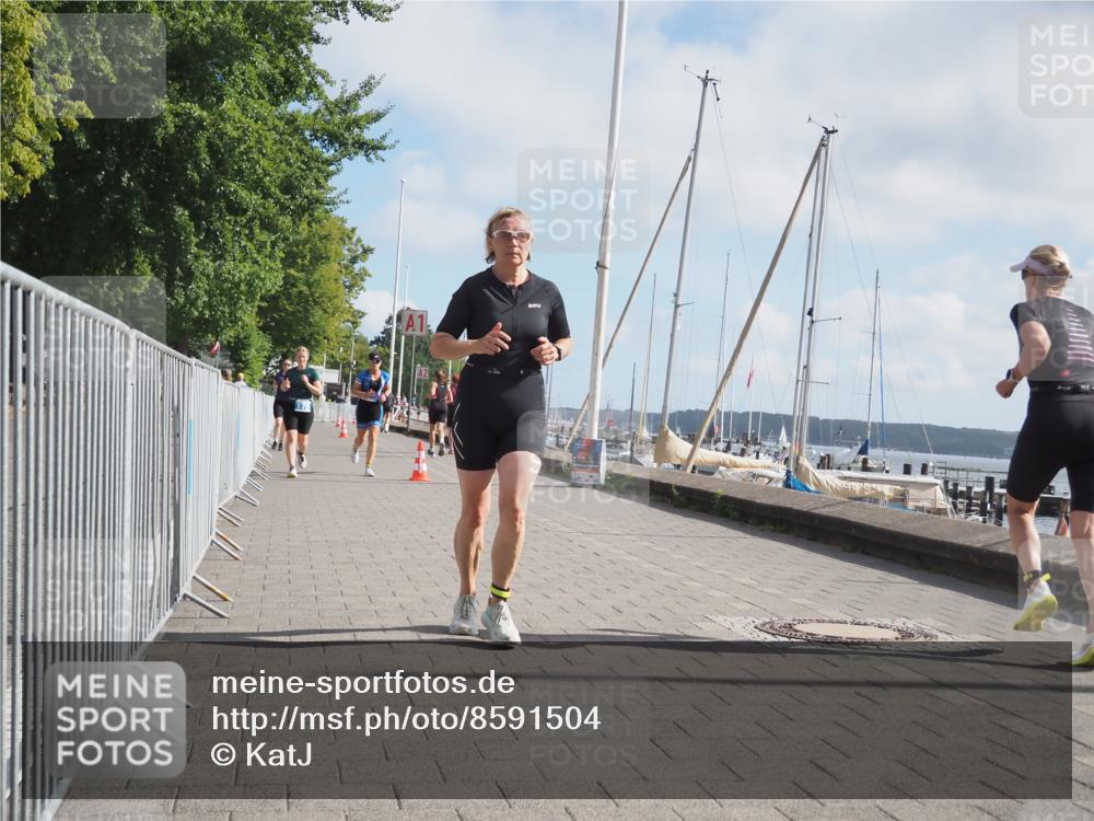 17.08.2025 - KN Förde Triathlon 2025 KatJ http://msf.ph/oto/8591504 17.08.2025 10:18:51 Laufen 109, 144, 170, 175 meine-sportfotos.de