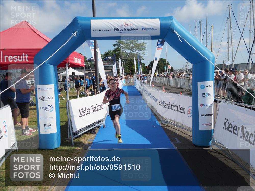17.08.2025 - KN Förde Triathlon 2025 MichiJ http://msf.ph/oto/8591510 17.08.2025 10:33:32 Laufen 143 meine-sportfotos.de