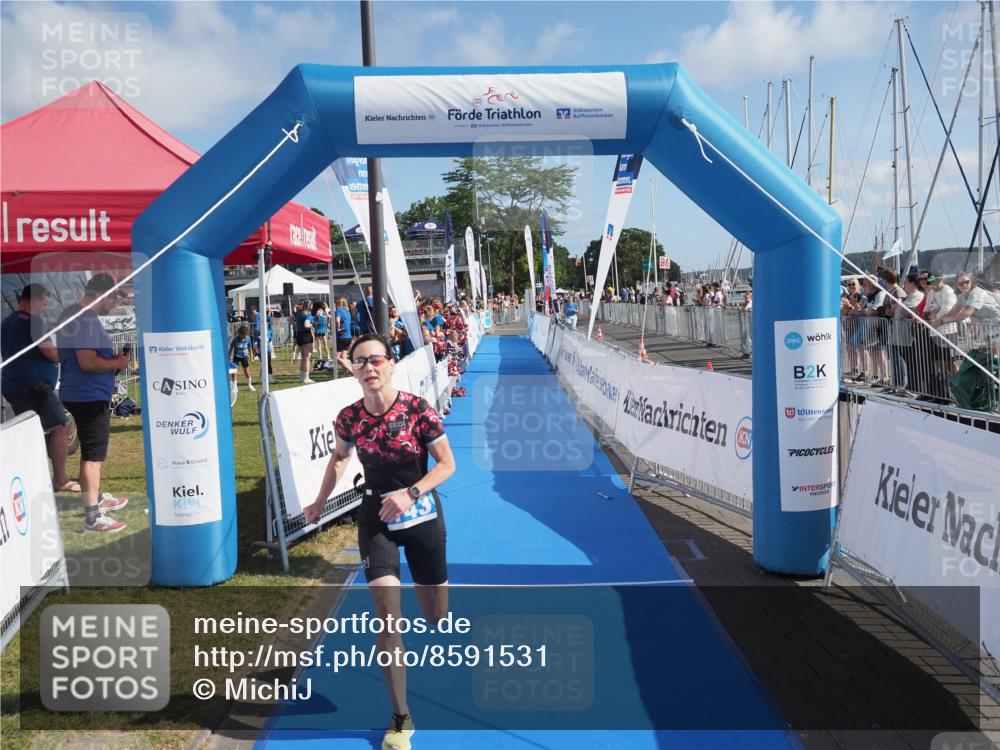 17.08.2025 - KN Förde Triathlon 2025 MichiJ http://msf.ph/oto/8591531 17.08.2025 10:33:33 Laufen 143 meine-sportfotos.de