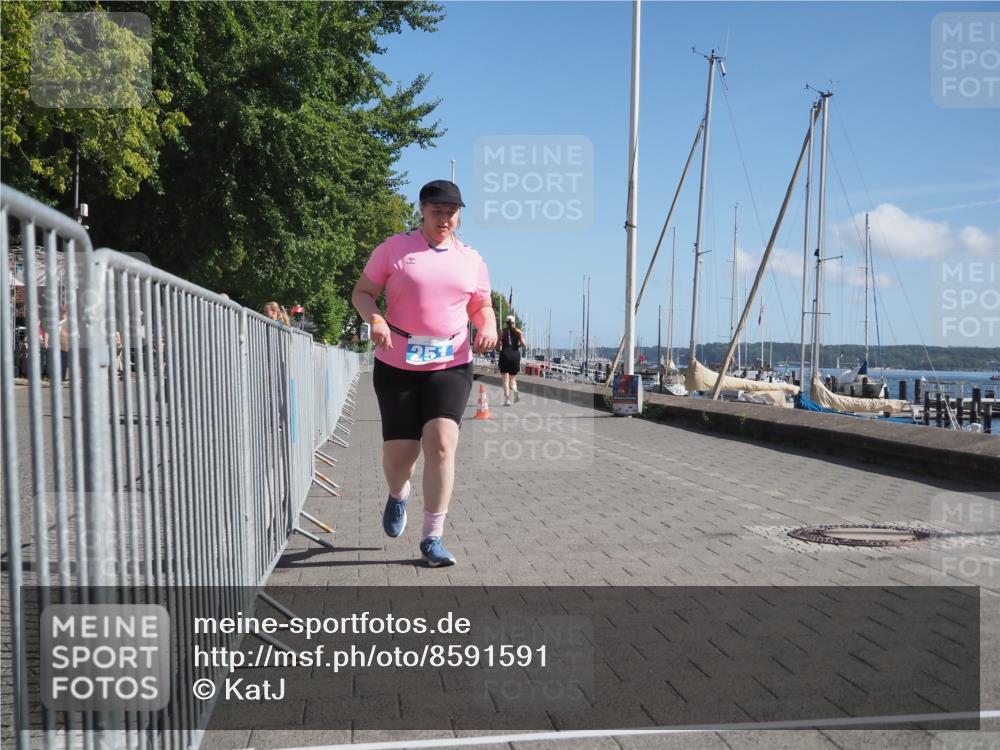 17.08.2025 - KN Förde Triathlon 2025 KatJ http://msf.ph/oto/8591591 17.08.2025 10:53:42 Laufen 251 meine-sportfotos.de