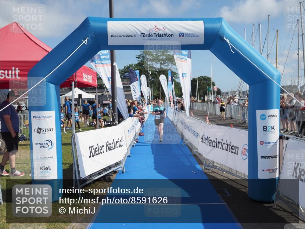 17.08.2025 - KN Förde Triathlon 2025 MichiJ http://msf.ph/oto/8591626 17.08.2025 10:34:05 Laufen 151 meine-sportfotos.de