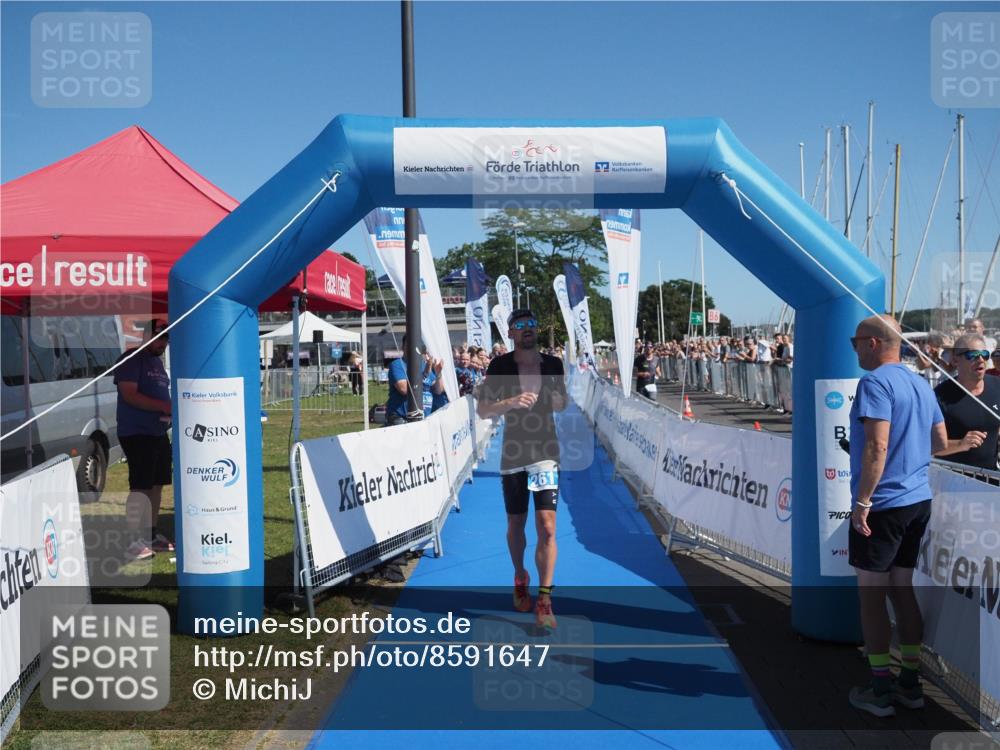 17.08.2025 - KN Förde Triathlon 2025 MichiJ http://msf.ph/oto/8591647 17.08.2025 11:51:47 Laufen 261 meine-sportfotos.de