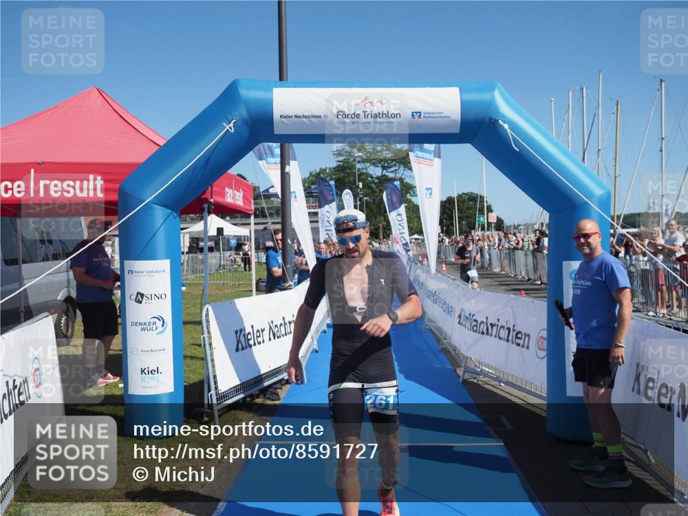 17.08.2025 - KN Förde Triathlon 2025 MichiJ http://msf.ph/oto/8591727 17.08.2025 11:51:49 Laufen 261 meine-sportfotos.de