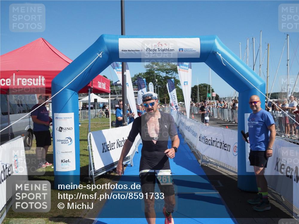 17.08.2025 - KN Förde Triathlon 2025 MichiJ http://msf.ph/oto/8591733 17.08.2025 11:51:49 Laufen 261 meine-sportfotos.de