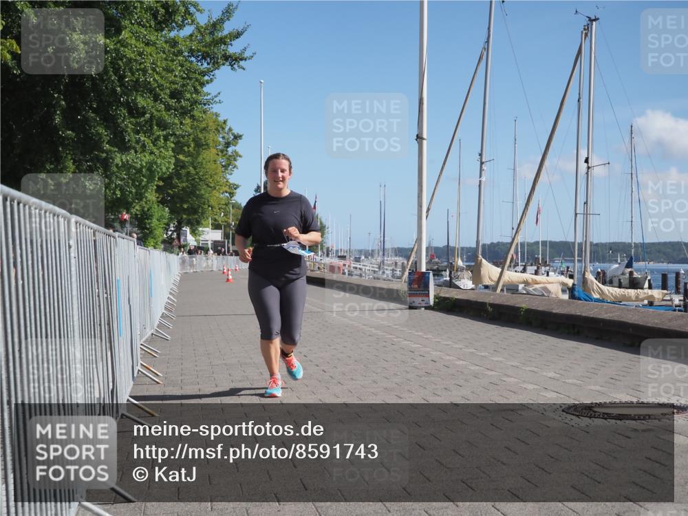 17.08.2025 - KN Förde Triathlon 2025 KatJ http://msf.ph/oto/8591743 17.08.2025 10:55:12 Laufen  meine-sportfotos.de