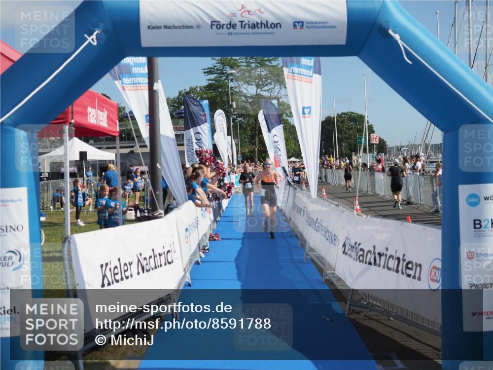 17.08.2025 - KN Förde Triathlon 2025 MichiJ http://msf.ph/oto/8591788 17.08.2025 10:34:25 Laufen 158 meine-sportfotos.de