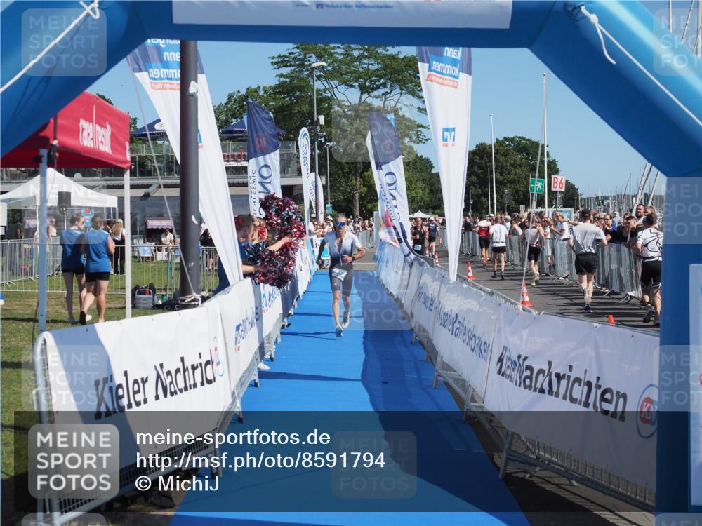 17.08.2025 - KN Förde Triathlon 2025 MichiJ http://msf.ph/oto/8591794 17.08.2025 11:54:21 Laufen 274 meine-sportfotos.de