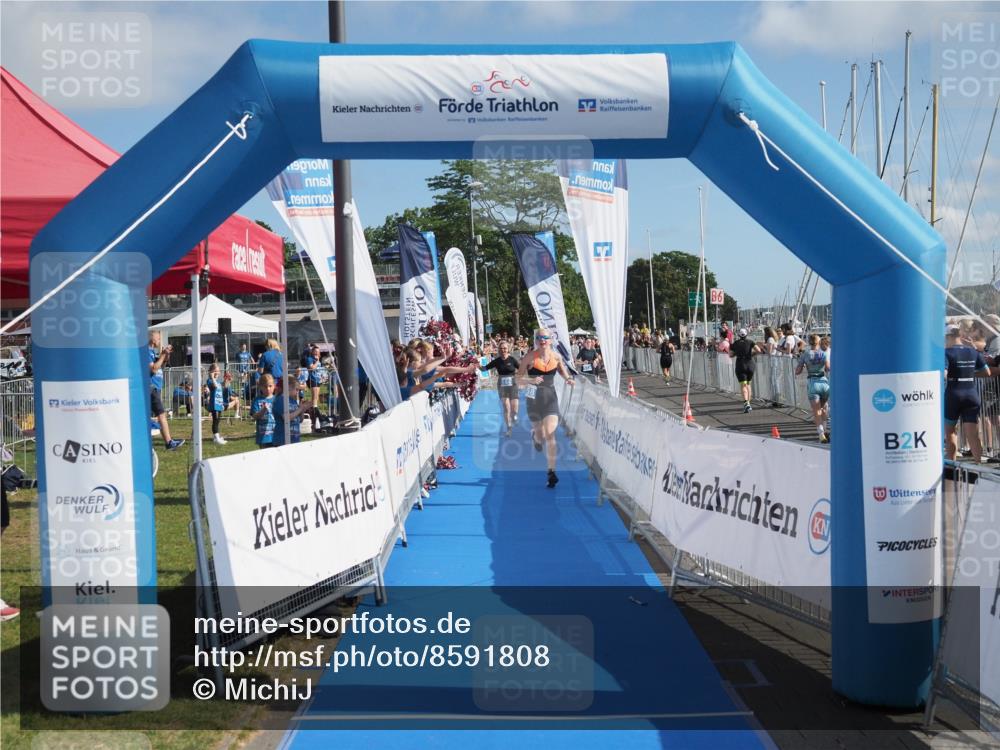 17.08.2025 - KN Förde Triathlon 2025 MichiJ http://msf.ph/oto/8591808 17.08.2025 10:34:25 Laufen 158 meine-sportfotos.de