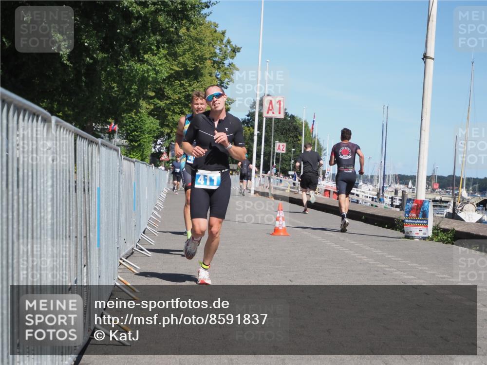 17.08.2025 - KN Förde Triathlon 2025 KatJ http://msf.ph/oto/8591837 17.08.2025 13:37:42 Laufen 411, 457, 462, 505, 506, 507 meine-sportfotos.de