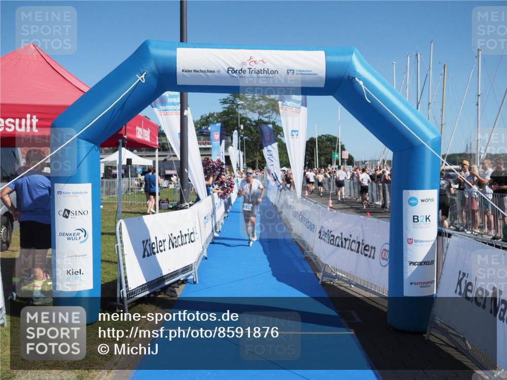 17.08.2025 - KN Förde Triathlon 2025 MichiJ http://msf.ph/oto/8591876 17.08.2025 11:54:22 Laufen 274 meine-sportfotos.de