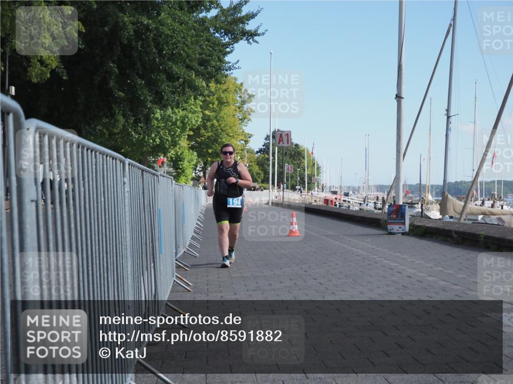 17.08.2025 - KN Förde Triathlon 2025 KatJ http://msf.ph/oto/8591882 17.08.2025 10:56:51 Laufen 194 meine-sportfotos.de
