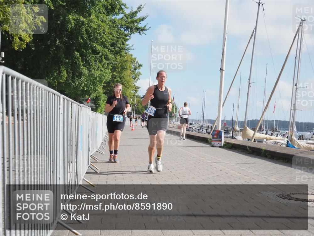 17.08.2025 - KN Förde Triathlon 2025 KatJ http://msf.ph/oto/8591890 17.08.2025 10:19:29 Laufen 167, 189, 205, 212 meine-sportfotos.de