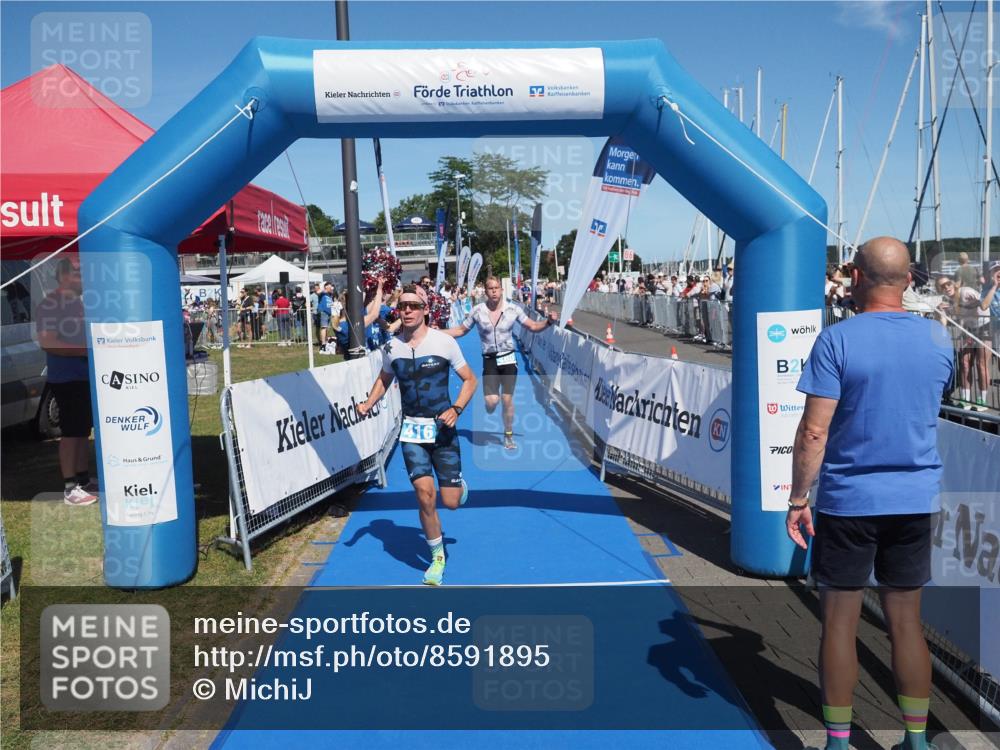 17.08.2025 - KN Förde Triathlon 2025 MichiJ http://msf.ph/oto/8591895 17.08.2025 13:51:43 Laufen 416, 460 meine-sportfotos.de