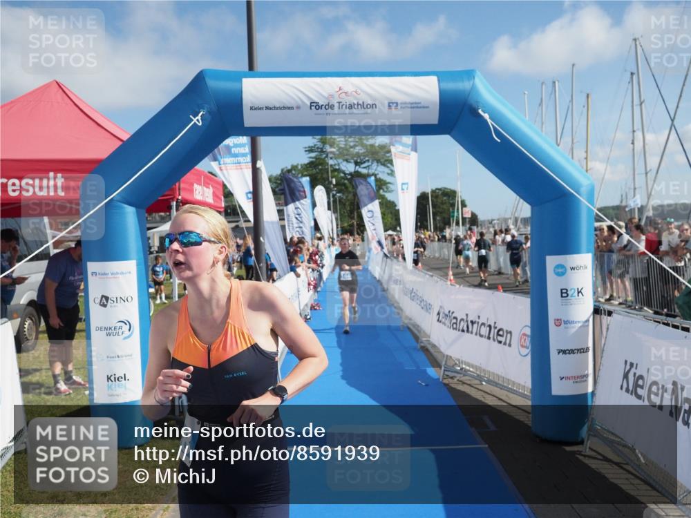 17.08.2025 - KN Förde Triathlon 2025 MichiJ http://msf.ph/oto/8591939 17.08.2025 10:34:29 Laufen 144, 158 meine-sportfotos.de