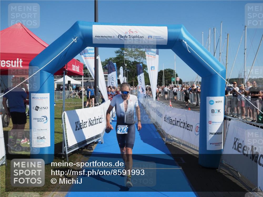 17.08.2025 - KN Förde Triathlon 2025 MichiJ http://msf.ph/oto/8591993 17.08.2025 11:54:25 Laufen 274 meine-sportfotos.de