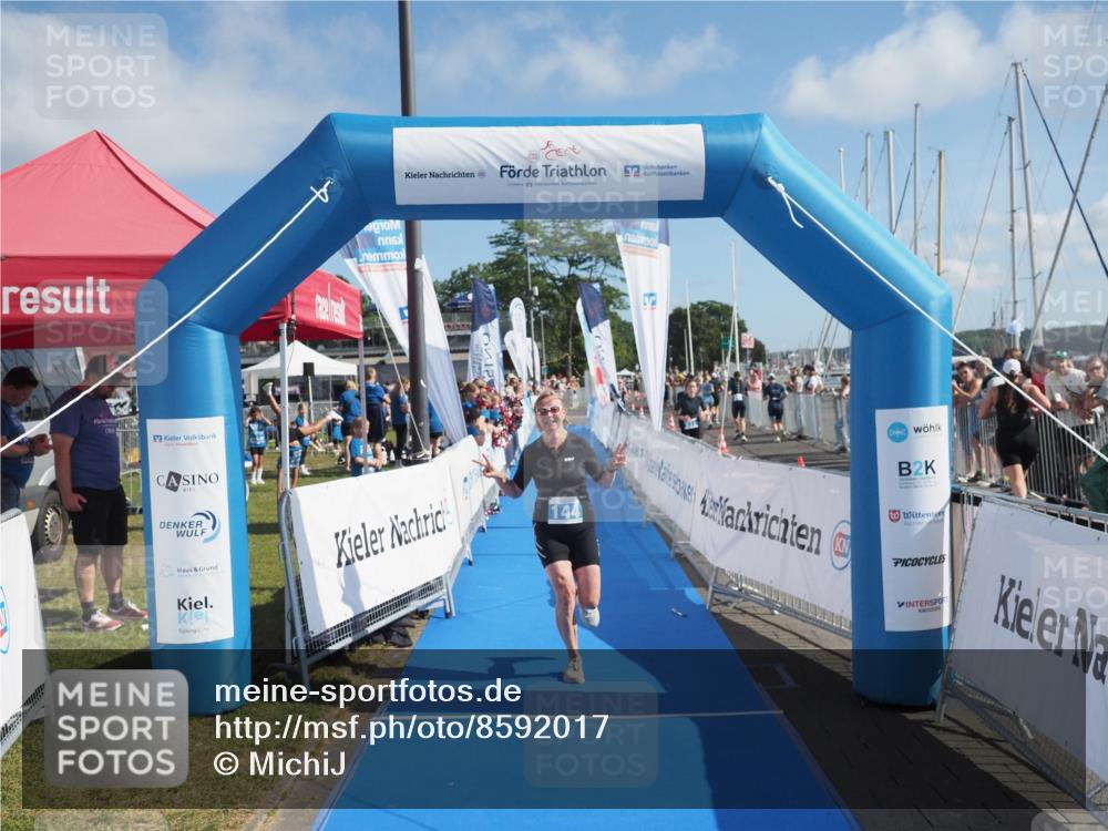 17.08.2025 - KN Förde Triathlon 2025 MichiJ http://msf.ph/oto/8592017 17.08.2025 10:34:31 Laufen 144, 158 meine-sportfotos.de