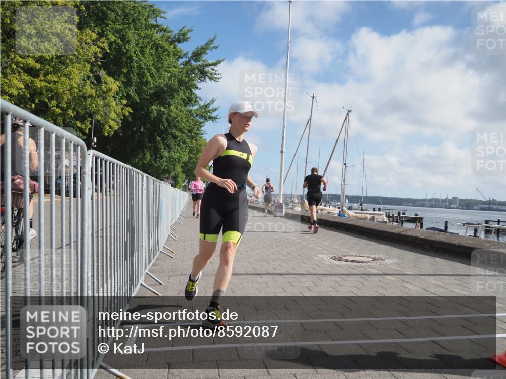 17.08.2025 - KN Förde Triathlon 2025 KatJ http://msf.ph/oto/8592087 17.08.2025 10:19:38 Laufen 205, 212, 243 meine-sportfotos.de
