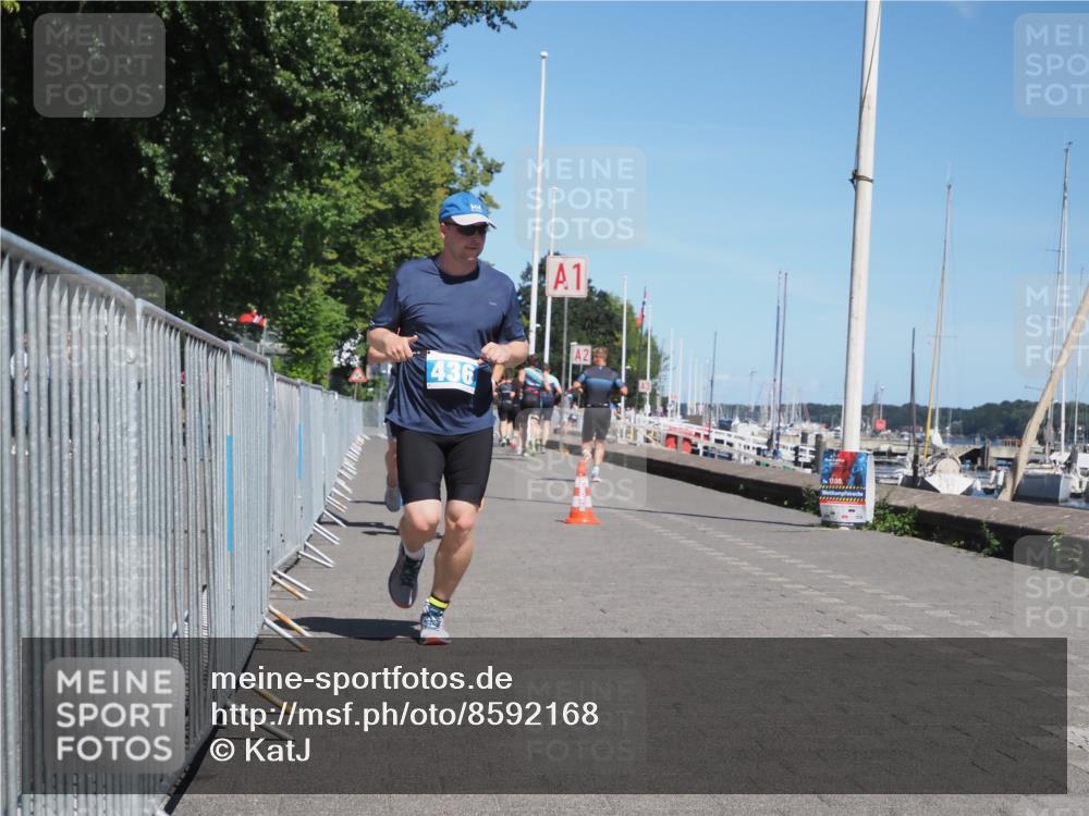 17.08.2025 - KN Förde Triathlon 2025 KatJ http://msf.ph/oto/8592168 17.08.2025 13:37:59 Laufen 397, 417, 436, 442, 461 meine-sportfotos.de