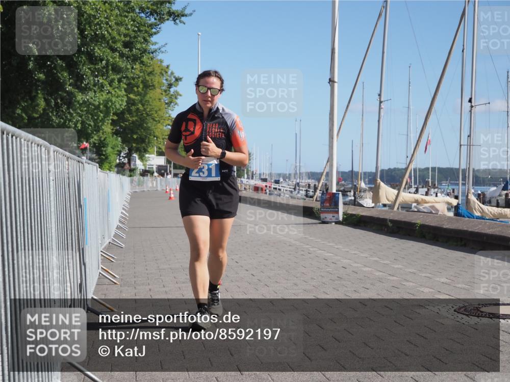 17.08.2025 - KN Förde Triathlon 2025 KatJ http://msf.ph/oto/8592197 17.08.2025 10:58:19 Laufen 231 meine-sportfotos.de