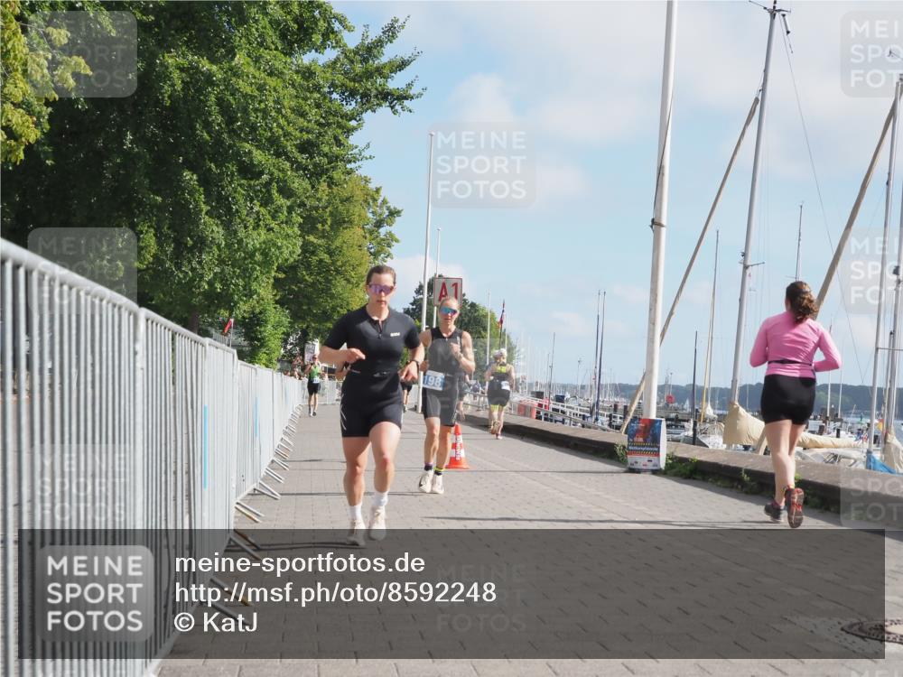 17.08.2025 - KN Förde Triathlon 2025 KatJ http://msf.ph/oto/8592248 17.08.2025 10:19:51 Laufen 198, 201, 228 meine-sportfotos.de