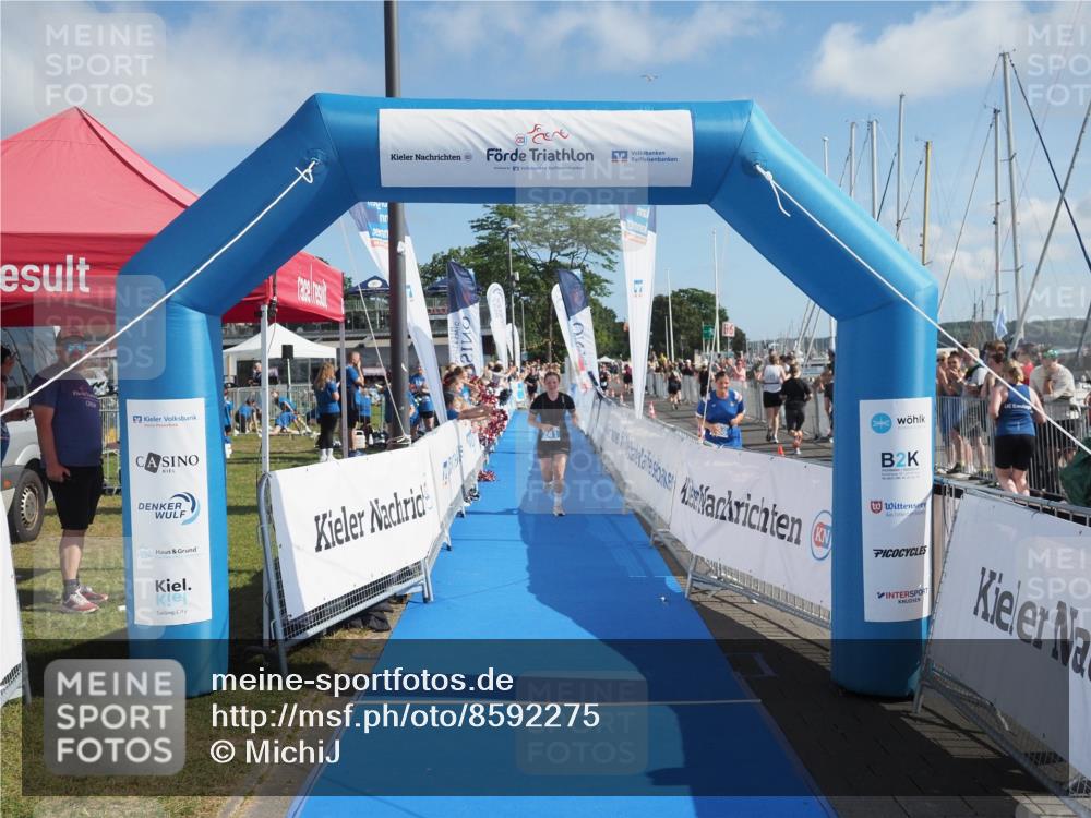 17.08.2025 - KN Förde Triathlon 2025 MichiJ http://msf.ph/oto/8592275 17.08.2025 10:35:07 Laufen 241 meine-sportfotos.de