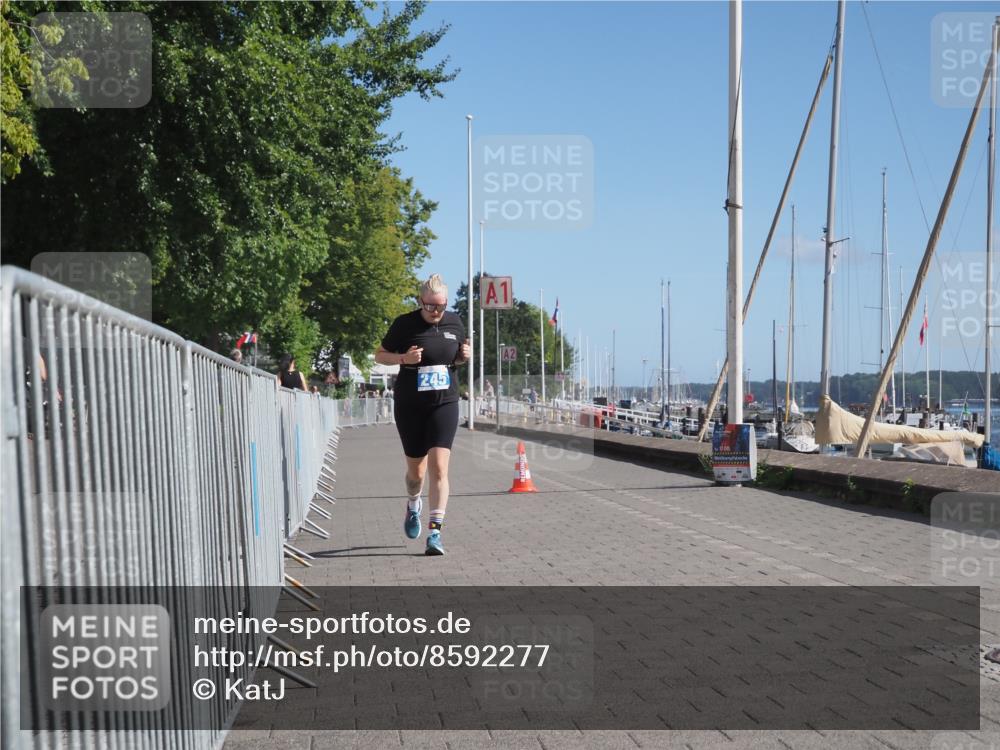 17.08.2025 - KN Förde Triathlon 2025 KatJ http://msf.ph/oto/8592277 17.08.2025 10:59:04 Laufen 245 meine-sportfotos.de