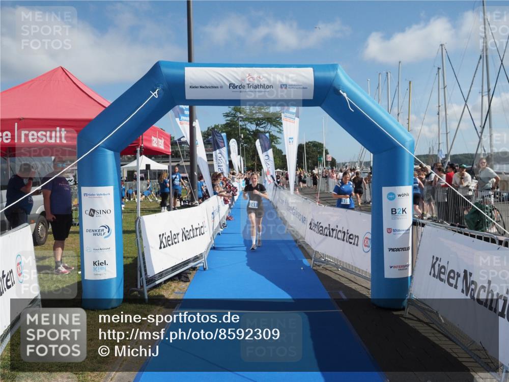 17.08.2025 - KN Förde Triathlon 2025 MichiJ http://msf.ph/oto/8592309 17.08.2025 10:35:08 Laufen 241 meine-sportfotos.de