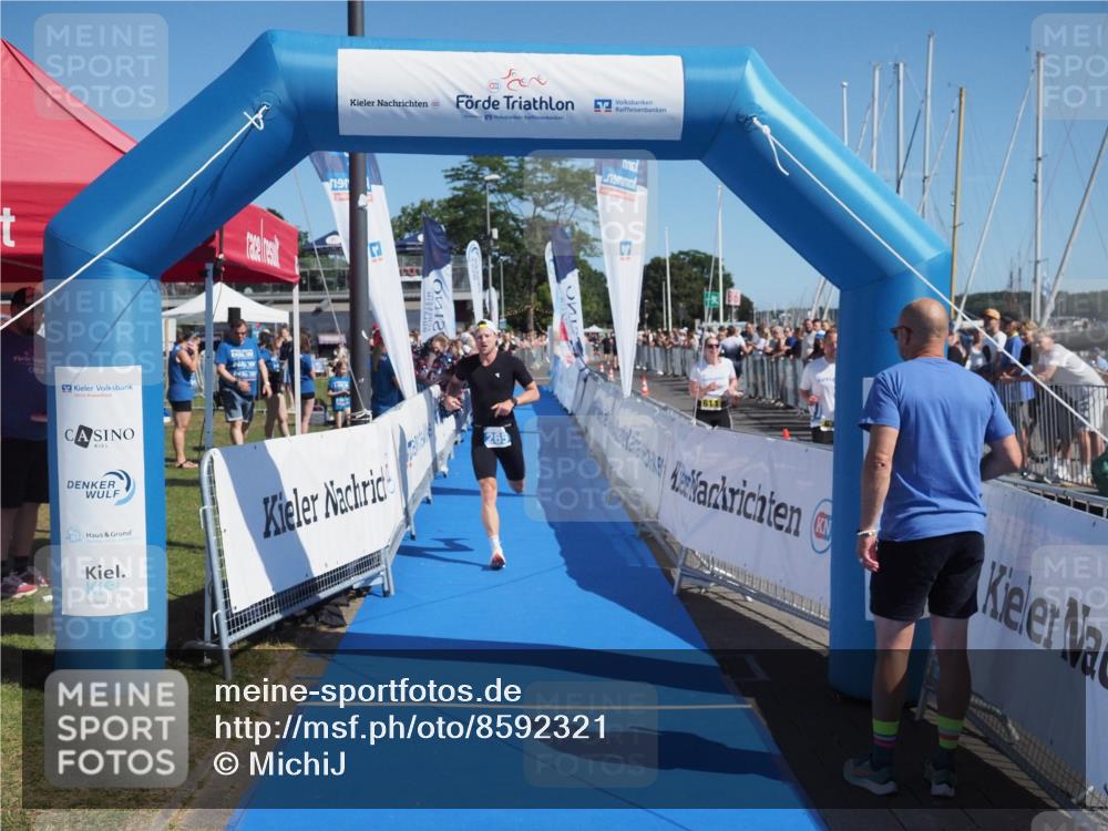 17.08.2025 - KN Förde Triathlon 2025 MichiJ http://msf.ph/oto/8592321 17.08.2025 11:57:38 Laufen 265 meine-sportfotos.de