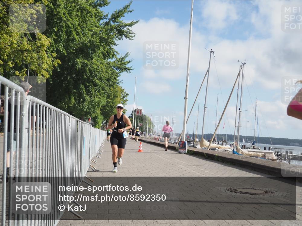 17.08.2025 - KN Förde Triathlon 2025 KatJ http://msf.ph/oto/8592350 17.08.2025 10:19:55 Laufen 198, 201, 228 meine-sportfotos.de