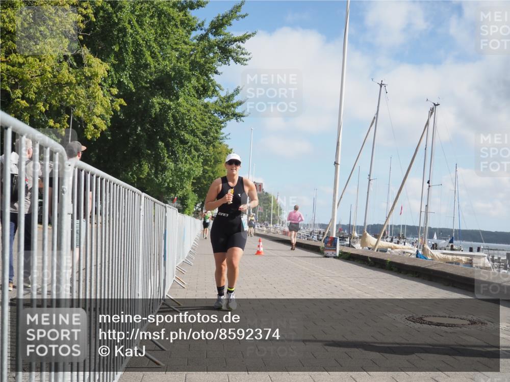 17.08.2025 - KN Förde Triathlon 2025 KatJ http://msf.ph/oto/8592374 17.08.2025 10:19:55 Laufen 198, 201, 228 meine-sportfotos.de