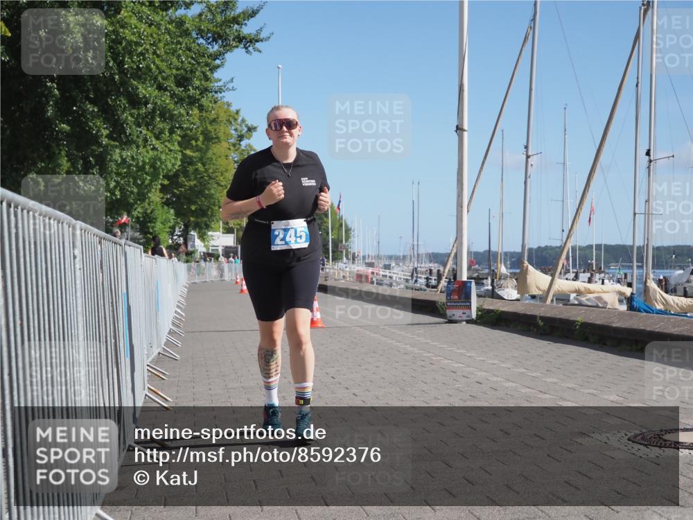17.08.2025 - KN Förde Triathlon 2025 KatJ http://msf.ph/oto/8592376 17.08.2025 10:59:06 Laufen 245 meine-sportfotos.de