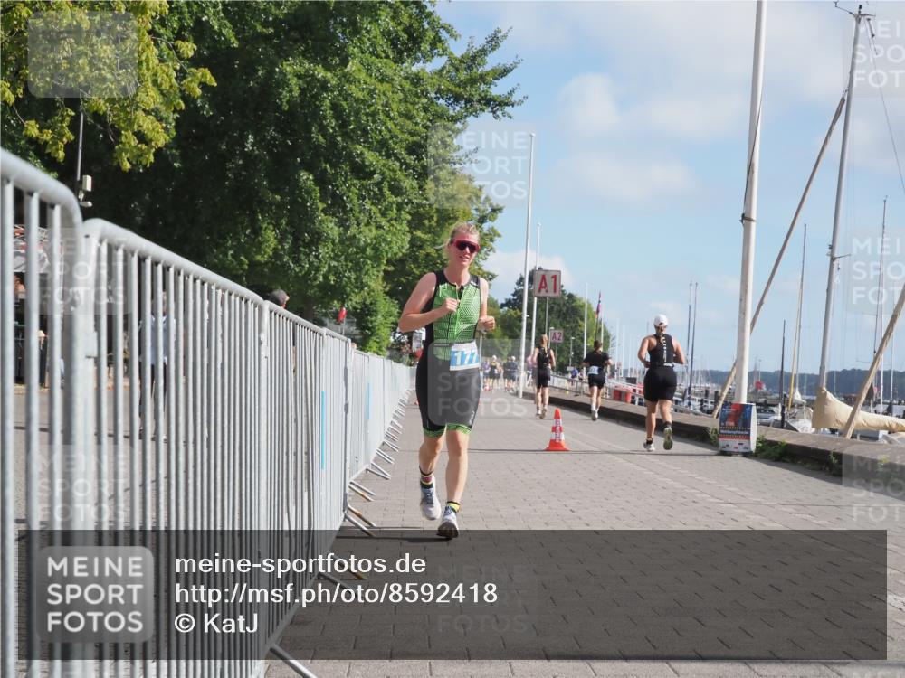 17.08.2025 - KN Förde Triathlon 2025 KatJ http://msf.ph/oto/8592418 17.08.2025 10:20:05 Laufen 177 meine-sportfotos.de