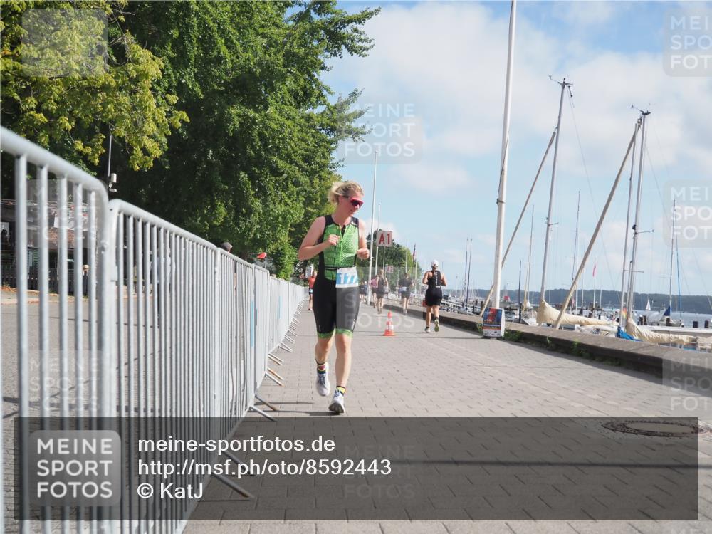 17.08.2025 - KN Förde Triathlon 2025 KatJ http://msf.ph/oto/8592443 17.08.2025 10:20:06 Laufen 177 meine-sportfotos.de