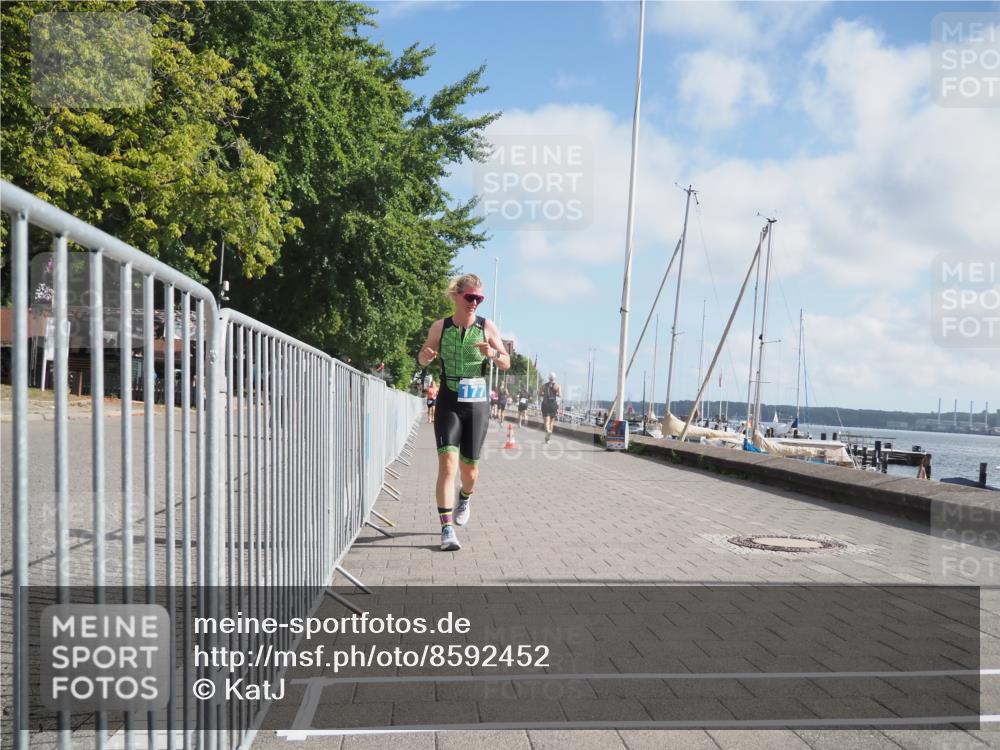 17.08.2025 - KN Förde Triathlon 2025 KatJ http://msf.ph/oto/8592452 17.08.2025 10:20:06 Laufen 177 meine-sportfotos.de