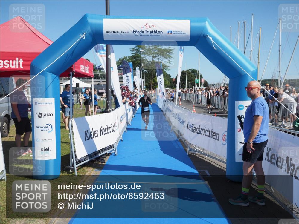 17.08.2025 - KN Förde Triathlon 2025 MichiJ http://msf.ph/oto/8592463 17.08.2025 11:57:44 Laufen 265, 283 meine-sportfotos.de